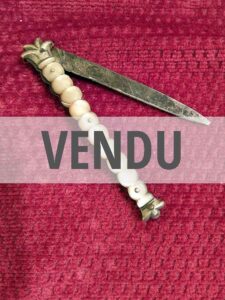 Couteau du XVIIIe siècle portant une Signature sur la lame "Le Goff Quimper"