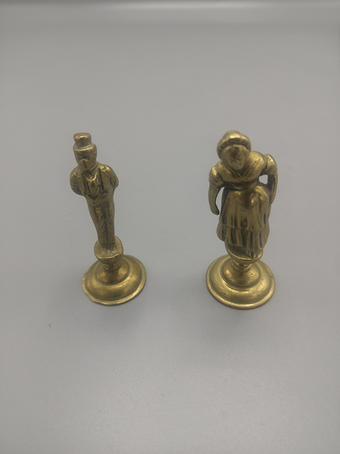 Anciennes Paires de Figurines Hollandaises Bourres Pipes en Bronze