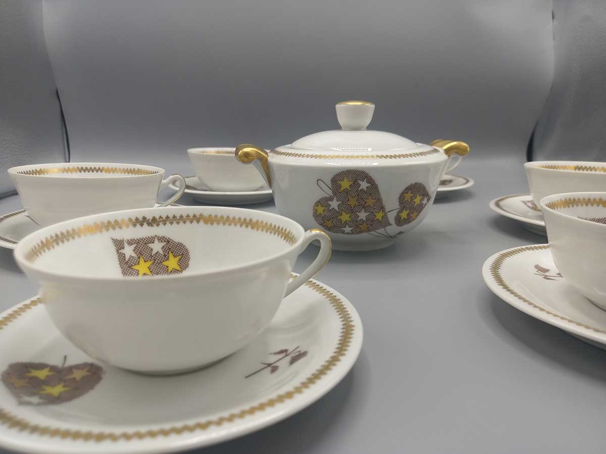 Service a Café ou a Thé des Années 50 en Porcelaine de Limoges